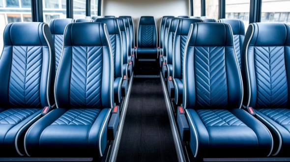 south bend 15 passenger minibus rental