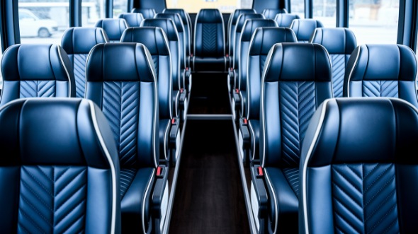 south bend 20 passenger minibus rental