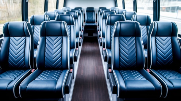 south bend 35 passenger minibus rental